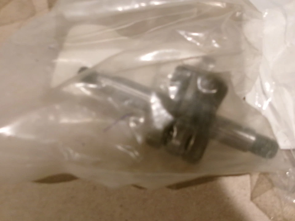 OEM Husqvarna Part Number 506651801 CRANKSHAFT COMP - Image 1 of 1