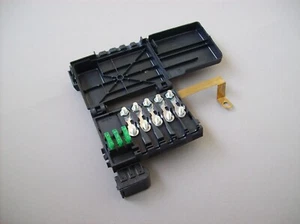 Audi A3 8L TT 8N Batterie de la Boîte à Fusibles 1J0937617C 1J0937555A - Picture 1 of 3