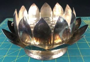 Vintage Reed & Barton 3 pc Water Lilly Lotus Flower Frog for Flowers - Picture 1 of 8