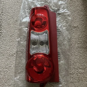 Peugeot Partner Mk2 Van 2014 Tür Rückleuchte Heckleuchte Lampe links Beifahrerseite - Bild 1 von 9