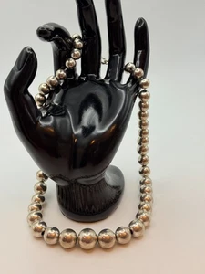 HEAVY Vintage Sterling Silver Ball Graduated Bead Necklace Quality Long 19.5" - Picture 1 of 8