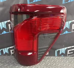 ⭐ OEM 2024-2025 Ford F150 Tail light Set w/Blind Spot RIGHT SIde STX XLT HALOGEN - Picture 1 of 10