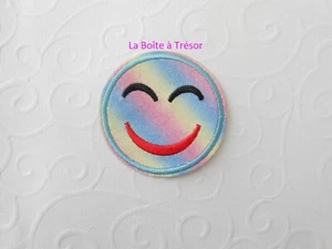 Écusson Patch Thermocollant ou à Coudre - Smiley Pailleté et Brodé Neuf - Réf.3 - Imagen 1 de 1