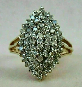 Enorme anillo de cóctel de moissanita real de corte redondo de 3 quilates enchapado en oro amarillo de 14 k - Imagen 1 de 3