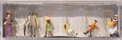 Figuras Preiser #12132A 1900 -- Family Walking Foto 1 de 2