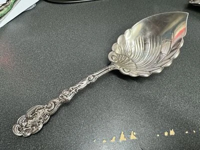 Cuchara para servir verduras Versalles Gorham plata de ley 1888 sin mono Foto 1 de 4