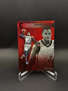 2018-19 Panini Chronicles Essentials #201 Aaron Holiday Red #/149 Indiana Pacers - Picture 1 of 3