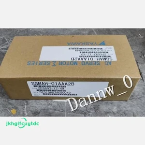 New In Box Yaskawa SGMAH-01AAA2B AC Servo Motor - Picture 1 of 2