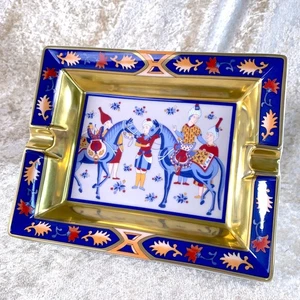 Vintage Hermes Porzellan Aschenbecher Pferd MANDARINE BLEU gold blau 16 x 20 cm - Bild 1 von 15
