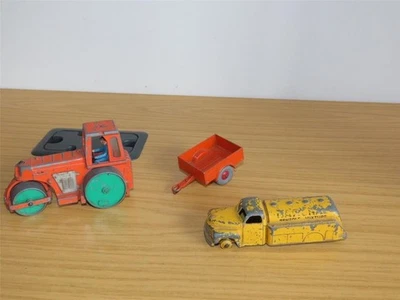 BV18:  Dinky Toys Aveling Roller 279, National Benzole Tanker & 341 Trailer - Image 1 of 4