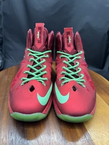 Nike LeBron X Navidad 2012 Talla 11 541100-600 - Imagen 1 de 7