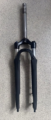 SR Suntour NEX Coil Suspension Fork 700C | 63mm Travel, Lockout, Preload - Image 1 of 4