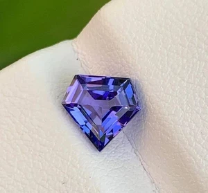 Alexandrite 11.95 Ct Color Changing Natural FANCY Cut Loose GemstoneCertified A+ - Picture 1 of 6