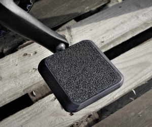 Das Flat Pedal von MOTO für Urban Bikes, mit Super-Grip für moderne City-Bikes 	 - Bild 1 von 4