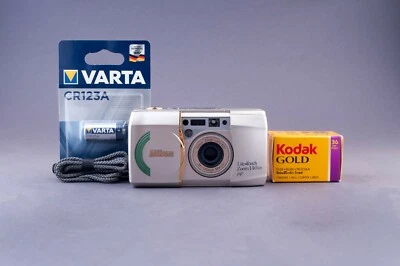 Nikon Lite Touch Zoom 140 ED QD Panorama 35mm Point & Shoot Film Camera - Image 1 of 4