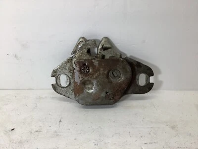 MOPAR 1967-1976 DODGE PLYMOUTH DART VALIANT SCAMP TRUNK LATCH OEM  - Image 1 of 2