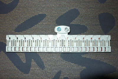 16172 Merlin Gerin Duoline Xe Distri'Clic Répartiteur 13 Module avec Connecteur - Photo 1/4