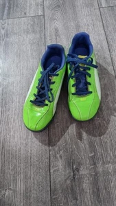 Football puma shoes - Picture 1 of 2
