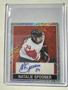 2025 LEAF METAL HOCKEY LEGENDS NATALIE SPOONER AUTO CANADA 2/6 - Imagen 1 de 1