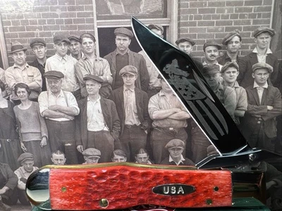 Case XX Cheetah 6111 1/2L Dark Red Bone Eagle Flag Etch USA Shield 2002 Mint/Box - Image 1 of 4