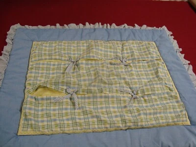 Bonito Waverly? EDREDÓN CUNA BEBÉ Azul Amarillo Cuadros 36" x 44" Borde con Volantes Foto 1 de 4