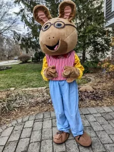 Arthur Marc Brown Halloween costumes for adults Bookstore Toy Preschool - Picture 1 of 2