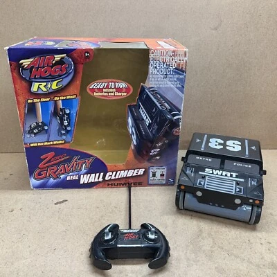Spin master REMOTE Air Hogs - Zero Gravity Wall Climber Humvee Original Box - Image 1 of 4