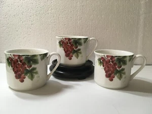 Royal Doulton Everyday Vintage Grape Coffee or Tea Cups 8oz Cups (3) cups - Picture 1 of 8