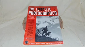 1942 THE COMPLETE PHOTOGRAPHER ISSUE 42 BOOK - Imagen 1 de 9