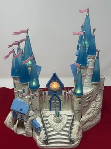 Vintage 1996 Polly Pocket Cinderella Castle - Picture 1 of 16