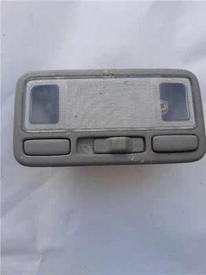 LUZ INTERIOR DELANTERA CENTRAL HONDA HR-V (GH)(1999->) 1.6 16V 4x4 D16W1 Foto 1 de 4