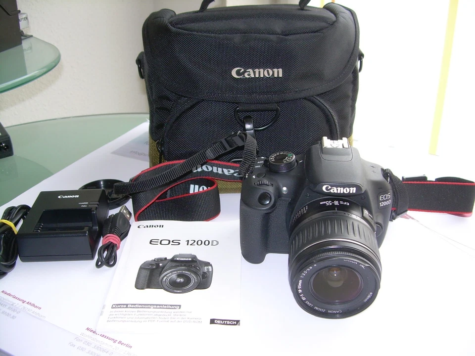 CANON EOS 1200 D Komplettset, neuwertiger Zustand, nur 4900 Clicks !!! - Bild 1 von 4