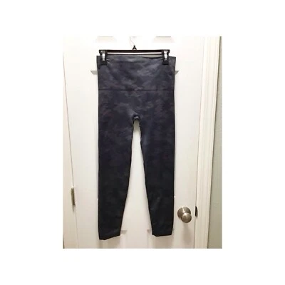 Леггинсы Spanx Capri укороченные женские размер большой серый камуфляж толстая вязка - Изображение 1 из 4