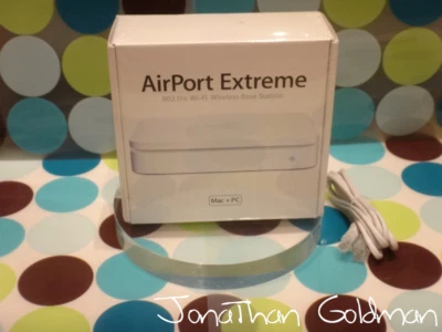 Apple AirPort Extreme 4th Generation NEW SEALED BOX RARE MB053LL/A A1143 RARE - Image 1 of 3