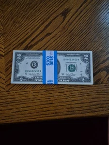 NEW!! 2003A CU $2 Dollar Bills Blue Strap. 50 Sequential Bills!! D Block! 15$/2 - Picture 1 of 2