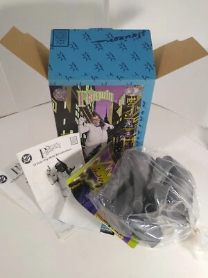 1997 The Penguin Vinyl Model Kit By Horizon Original 8" Tall - RARE!! #37110 - Image 1 of 4