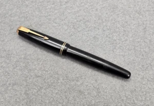Vtg *RARE* 1946 PARKER VACUMATIC JUNIOR MADE IN USA 6 Black / Gold Fountain Pen - Afbeelding 1 van 17