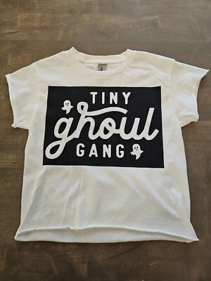 Camiseta de Halloween para niñas talla 4 5 6 7 Tiny Ghoul Gang Ghost Tee S/S hecha a mano Foto 1 de 4