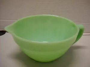 Tazón de batería vintage Fire King Jadeita con pico y mango horno mezclador a prueba #2 - Imagen 1 de 9