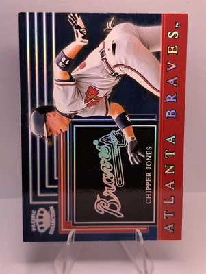 1999 Pacific Crown Collection Chipper Jones #3 Atlanta Braves Checklist Spanish - Image 1 of 2