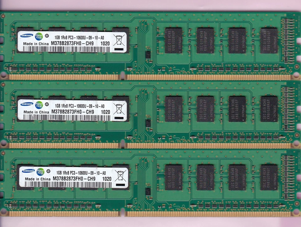 3GB 3x1GB PC3-10600 Samsung M378B2873FH0-CH9 DDR3-1333 Desktop Ram Memory Kit - Image 1 of 2