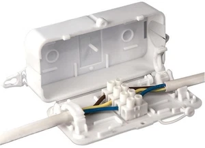 HYLEC - 4-Pole In-Line Junction Box with Terminal Block - Picture 1 of 1