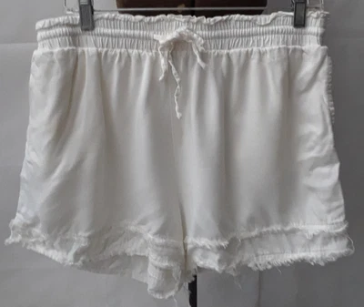 Pantalones Cortos SAKS FIVE AVENUE Talla Grande Blanco Lyocel Flecos Cordón Bolsillos Cortados Foto 1 de 4