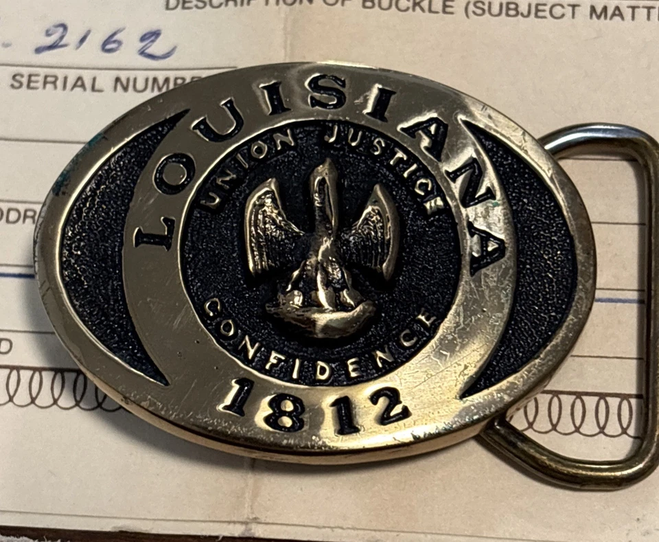 Hebilla de cinturón de latón macizo con sello de escudo de Louisiana pelícano vintage herencia como nueva rara Foto 1 de 4