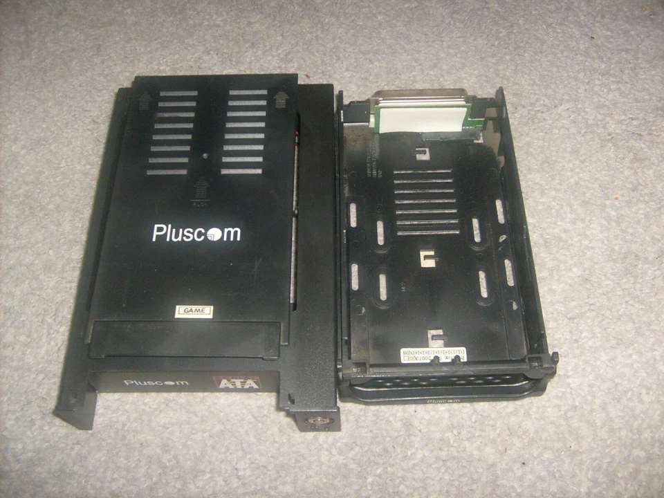 Pluscom 3.5 SATA Mobile Rack Removeable Hot Swap Caddy - Image 1 of 1