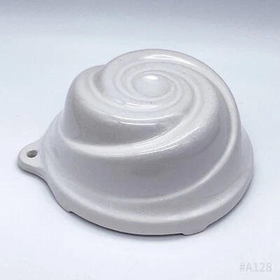 Vintage Ceramic Baking Dish No. 985-75 Made in W. Germany | 15x17x6cm - Image 1 of 4