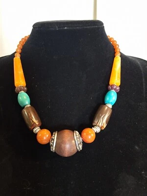 Collar de Cuentas AVON MULTICOLOR Caramelo Turquesa Marrón Lucita Madera Piedra Foto 1 de 4