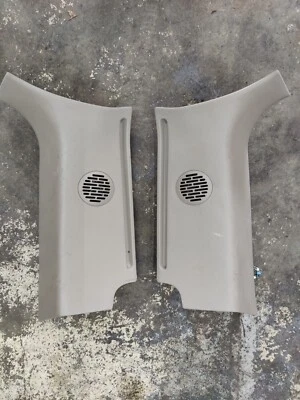 GMC YUKON 2001-2005 IZQUIERDA DERECHA DERECHA EXTERIOR D PILAR MOLDURA  Foto 1 de 4