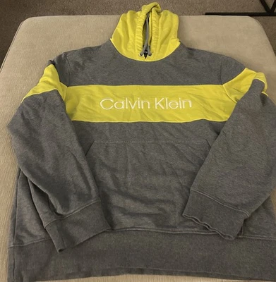 Calvin Klein 男式 Active Color Block 罕见连帽衫 尺寸 L 黄色 灰色 — 第 1/4 张图片