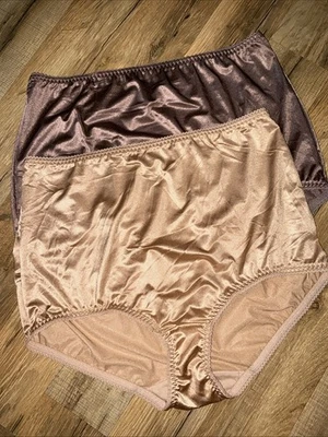 2 PAIR Vanity Fair Radiant Full-Cut Brief 3XL/10 Undershapers Light Control NEW - Image 1 of 4